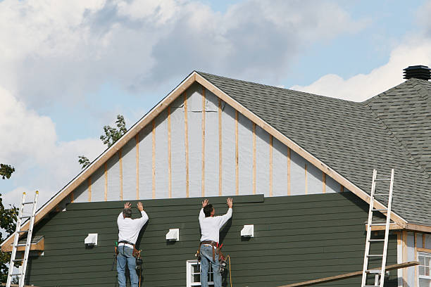 Professional Siding Replacement technician working in Colts Neck, NJ